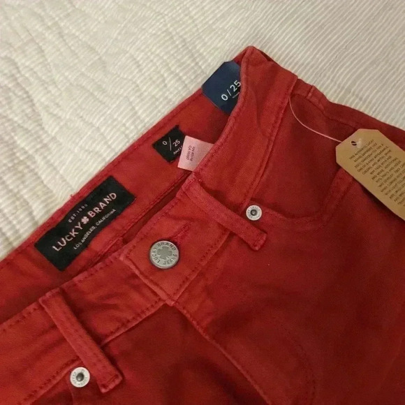Lucky Brand red jeans - Picture 2 of 6